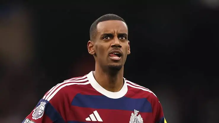 Transfer: Isak’s career at Newcastle over as 4 clubs battle for Man Utd’s Hojlund