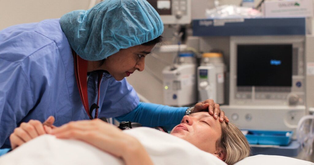 Johns Hopkins University’s free doula program provides Baltimore mothers with supportive birth experience